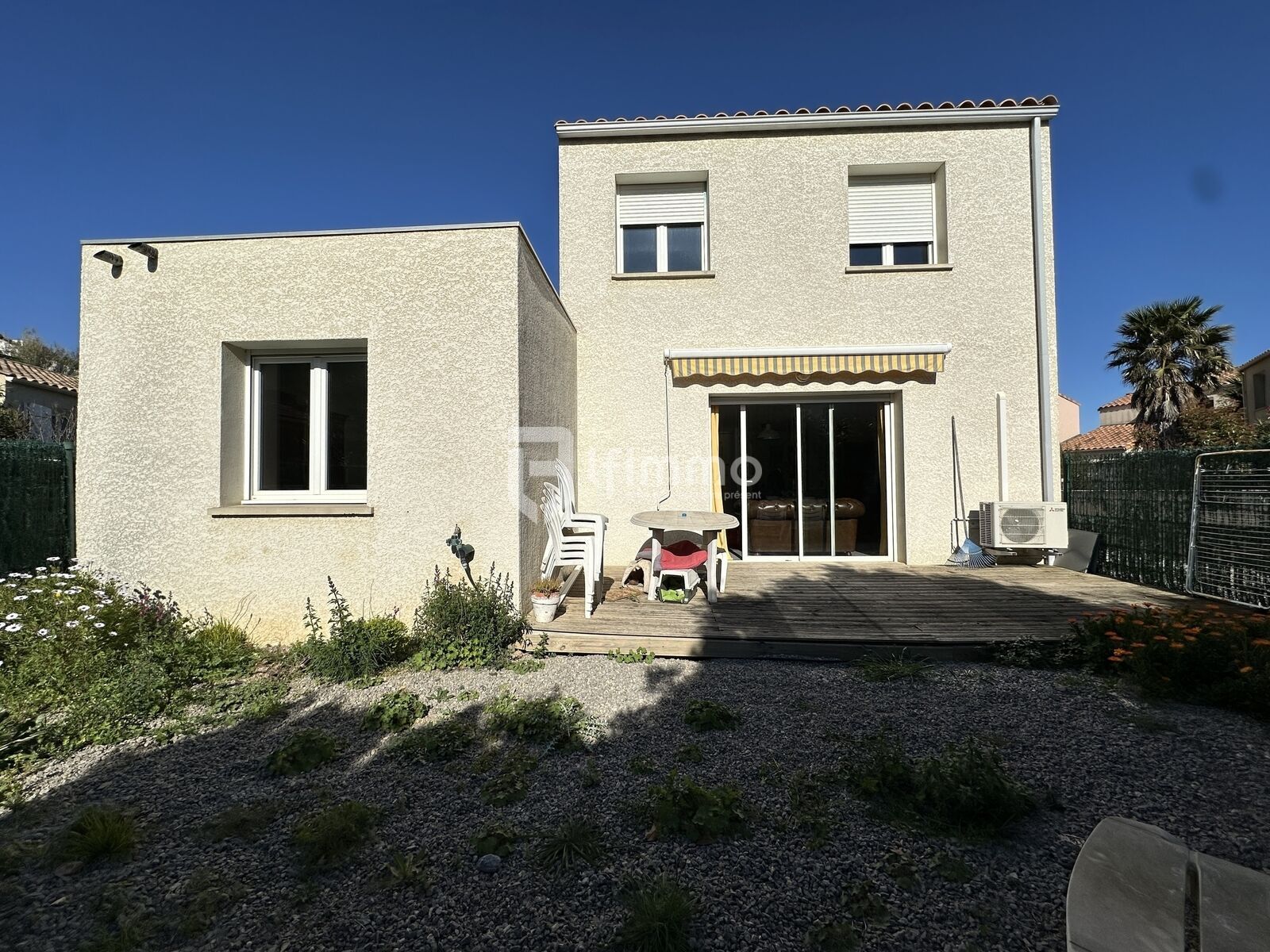 Maison T4 avec jardin, garage et 3 chambres - Img 7287