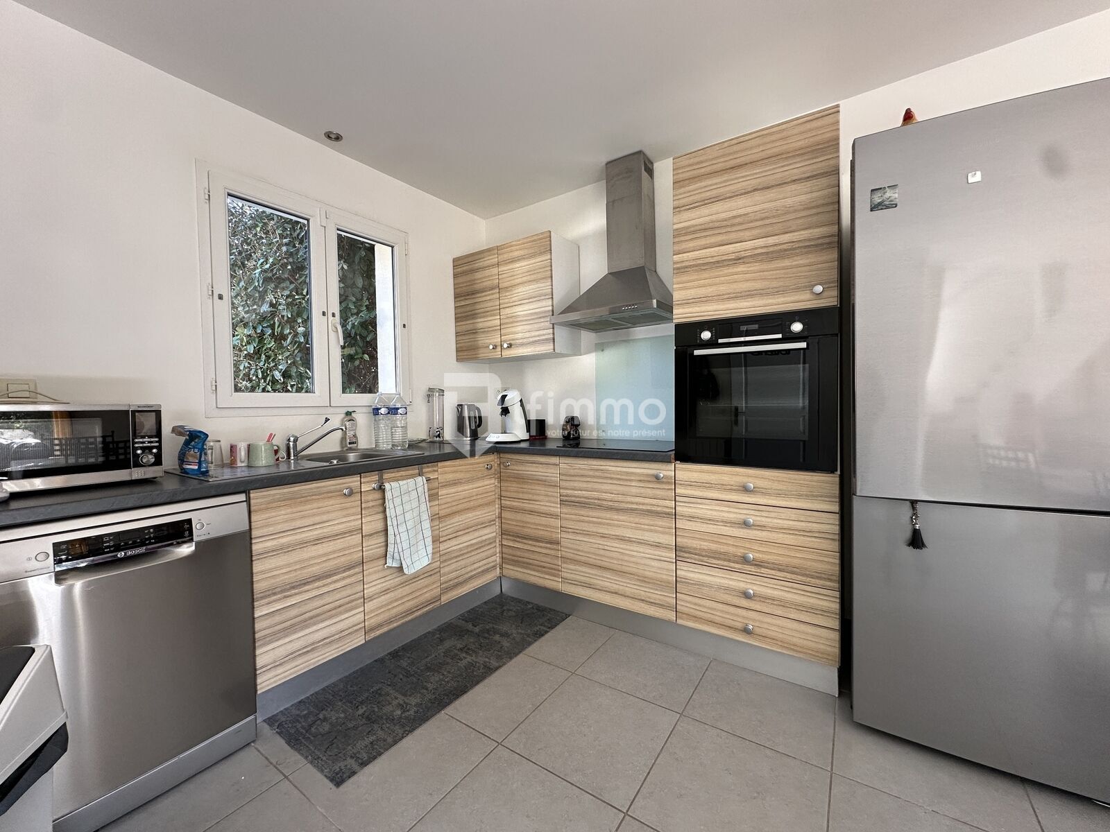 Maison T4 avec jardin, garage et 3 chambres - Img 7258