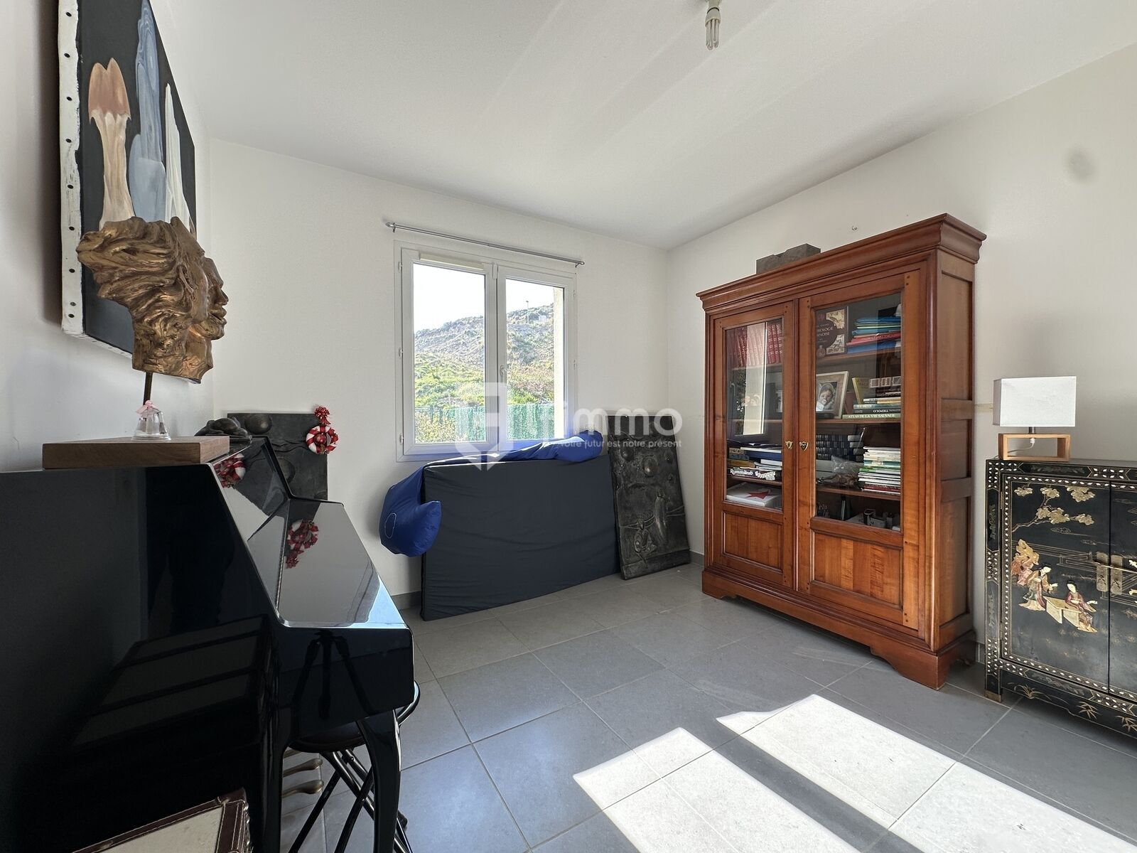 Maison T4 avec jardin, garage et 3 chambres - Img 7264