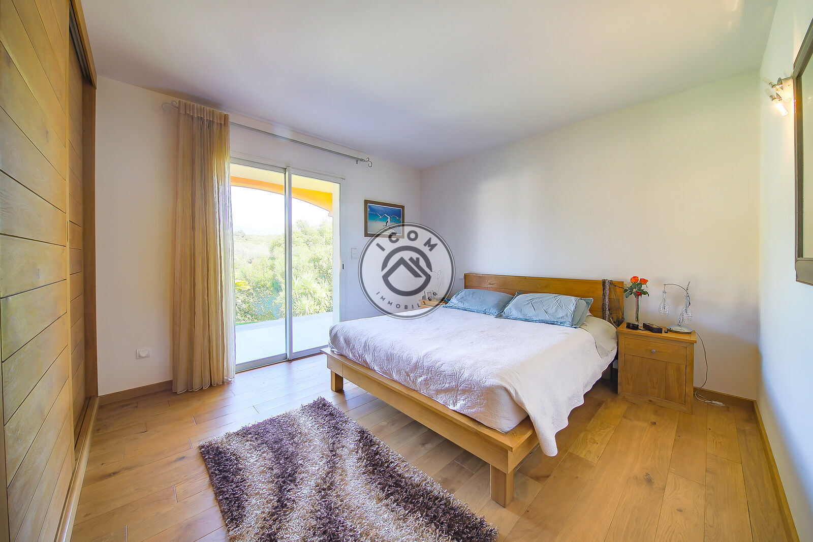 Propriété avec vue montagne et fort potentiel locatif - Chambre de la suite parentale