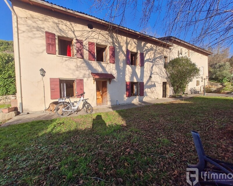 Maison 180 m² Terrain 1900m² Garage caves - 20241226 150553  1