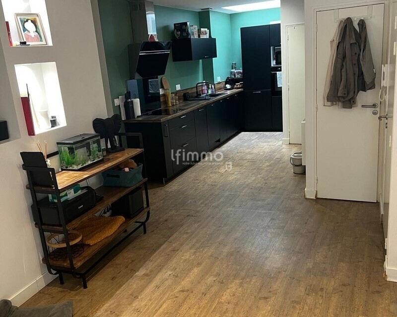 En centre-ville, Appartement de 3 pièces - Photo-2025-06-23-11-56-10