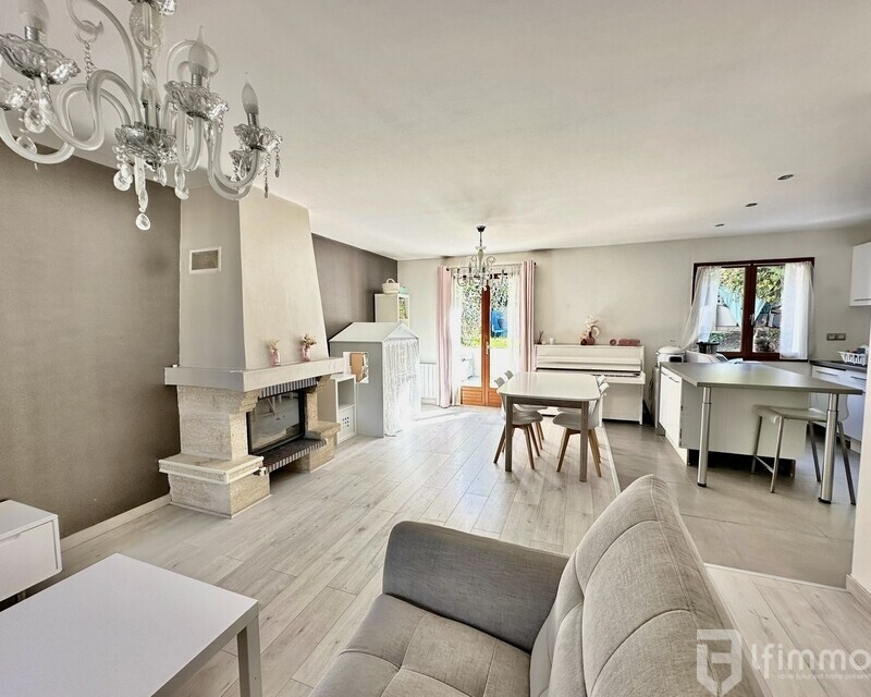 Noisy-le-Sec Secteur Boissière- Maison 4P/2ch-85m2-Terrain 416m2 - Salon/SAM/cuisine