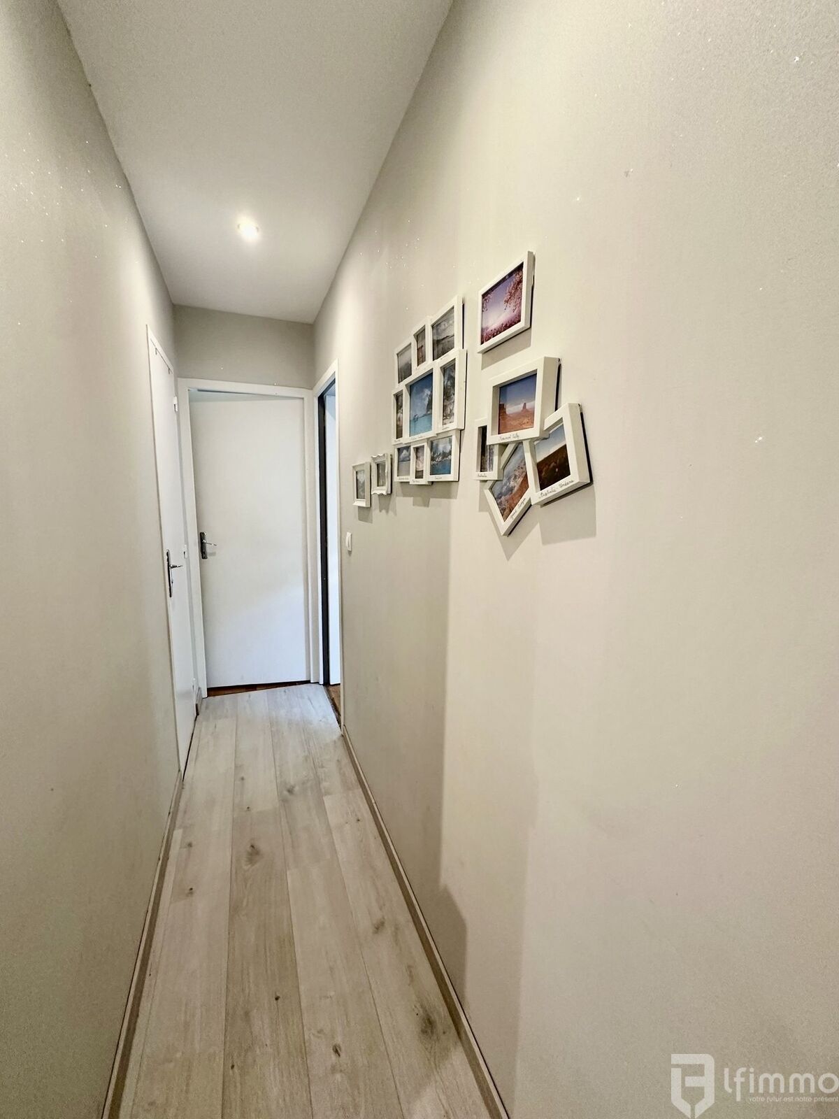 Noisy-le-Sec Secteur Boissière- Maison 4P/2ch-85m2-Terrain 416m2 - Couloir