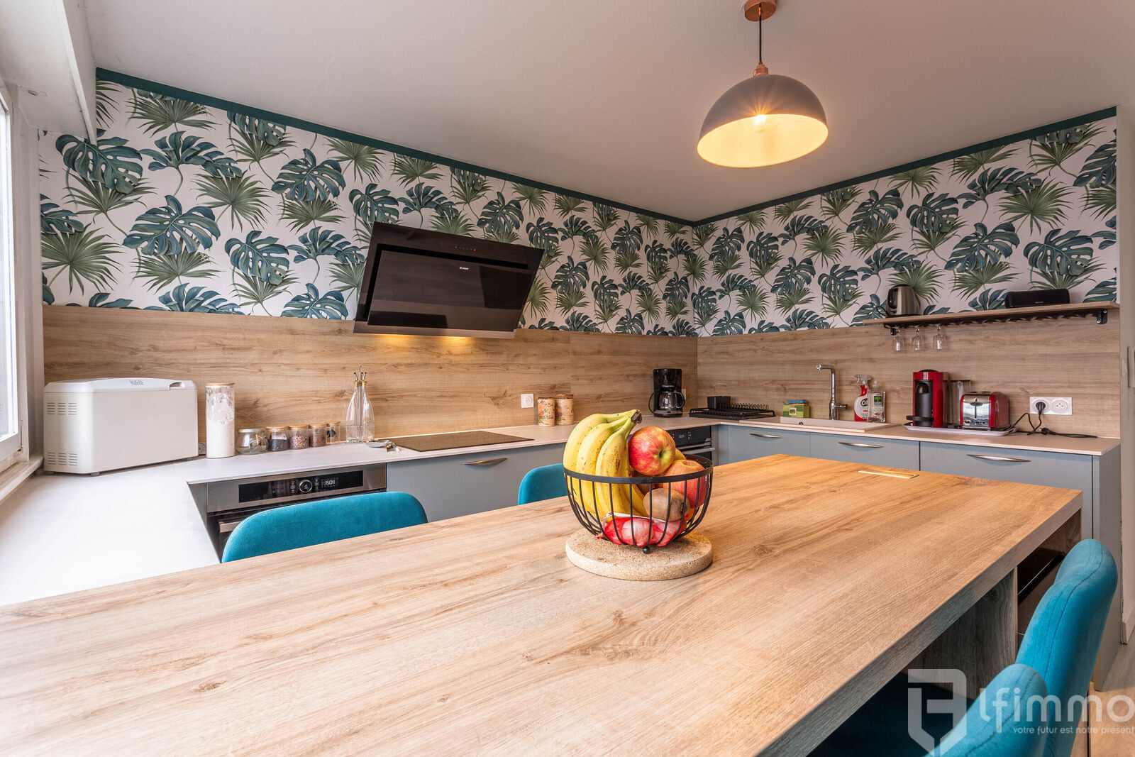 TB F5 Etage élevé,  balcon, 3 chambres, cave, garage  - Cuisine 1  f5 rb  6ème étage  le jardin des roses