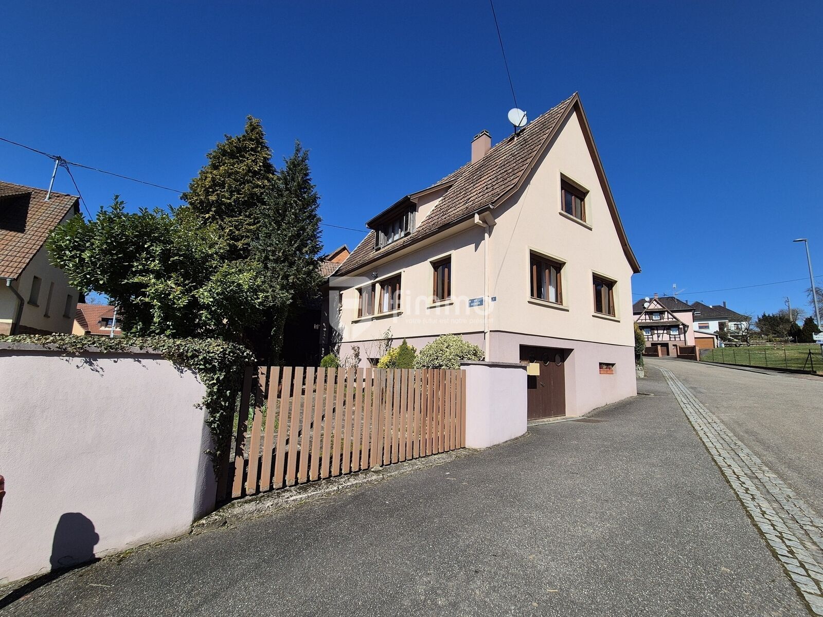 Maison de 6 pièces à Langensoultzbach sous offre. - 20250318 125414