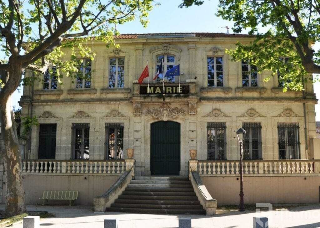 Terrains à bâtir à Ginestas - Mairie-de-ginestas-1024x728