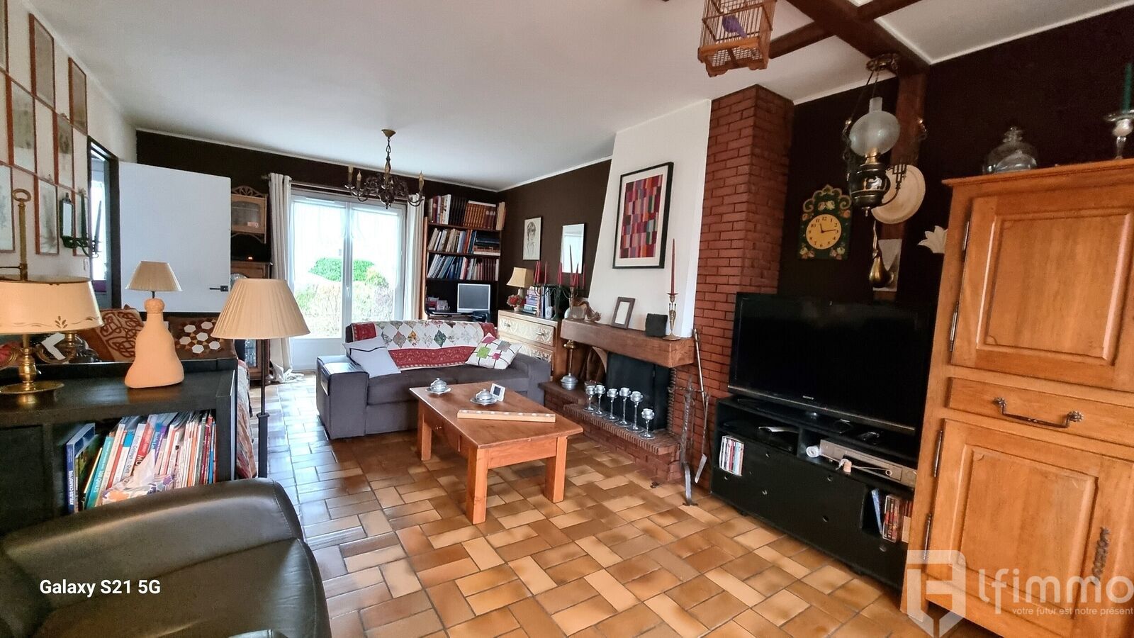 Maison Jumelée à fort potentiel de 96m² avec le garage - 20250210 111118