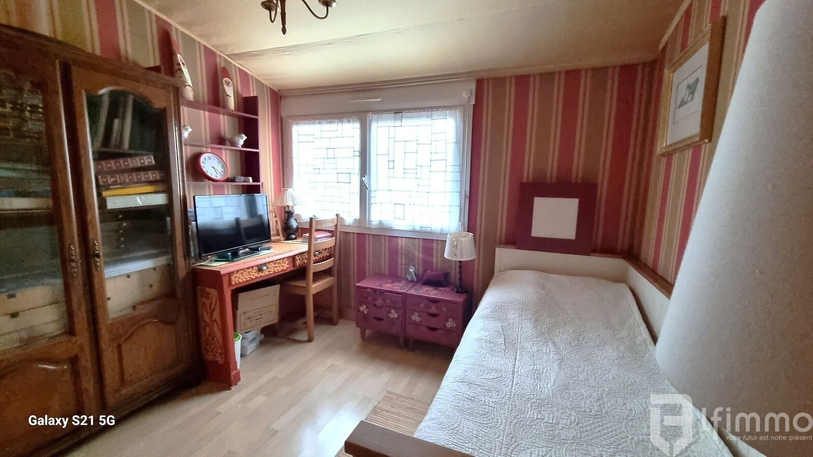 Maison Jumelée à fort potentiel de 96m² avec le garage - chambre 1