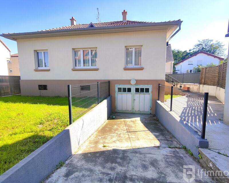 Maison avec combles aménageables et jardin à Riedisheim(68400) - façade