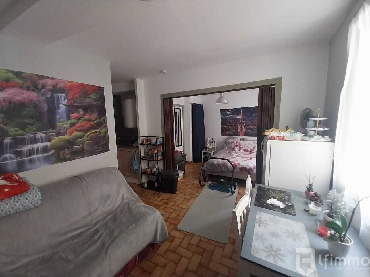Appartement T1 Bis  - Centre-ville de Narbonne - Sejour et chambre