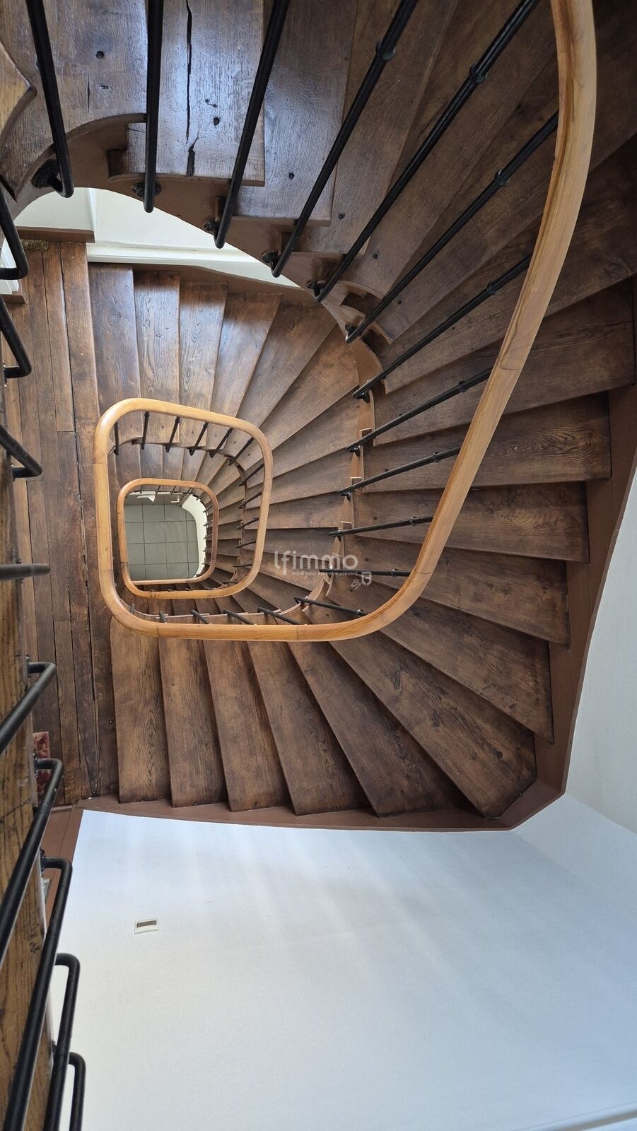 a vendre deja loué F4 meublé - 20250711 111204