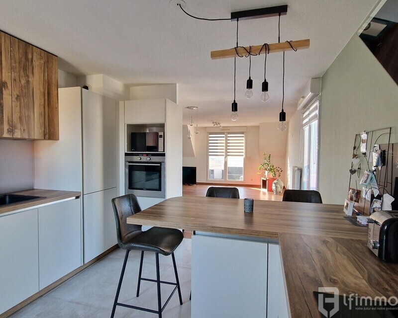 --"Sous Compromis"-- - 20250218 153020