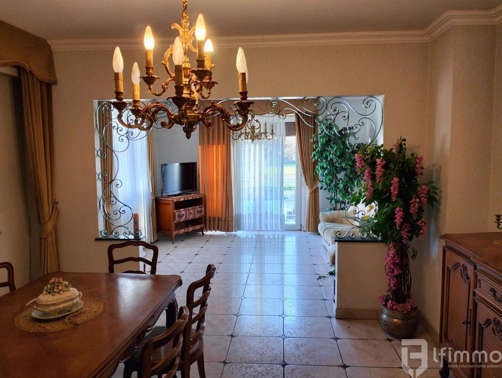 Plain pied d'environ 106 m2 habitables, sur 5.13 ares - Img20250306164706