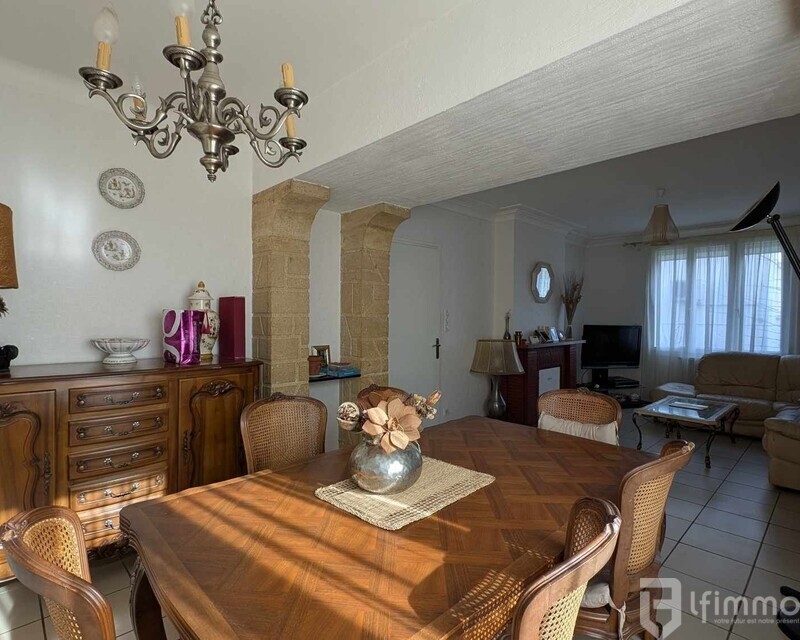 Maison 4 faces, 5 chambres et jardin - 480510936 3978886219054258 4824890281472866287 n