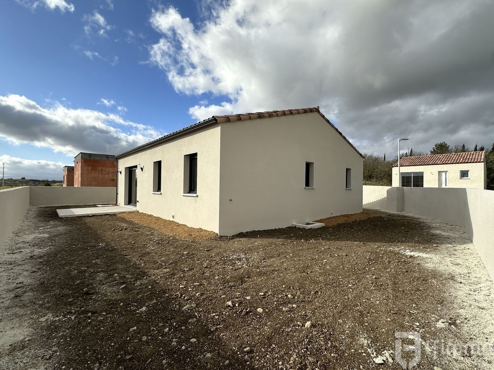 Maison plain-pied 90 m2  – Confort, économies et cadre idéal ! - Img 4897