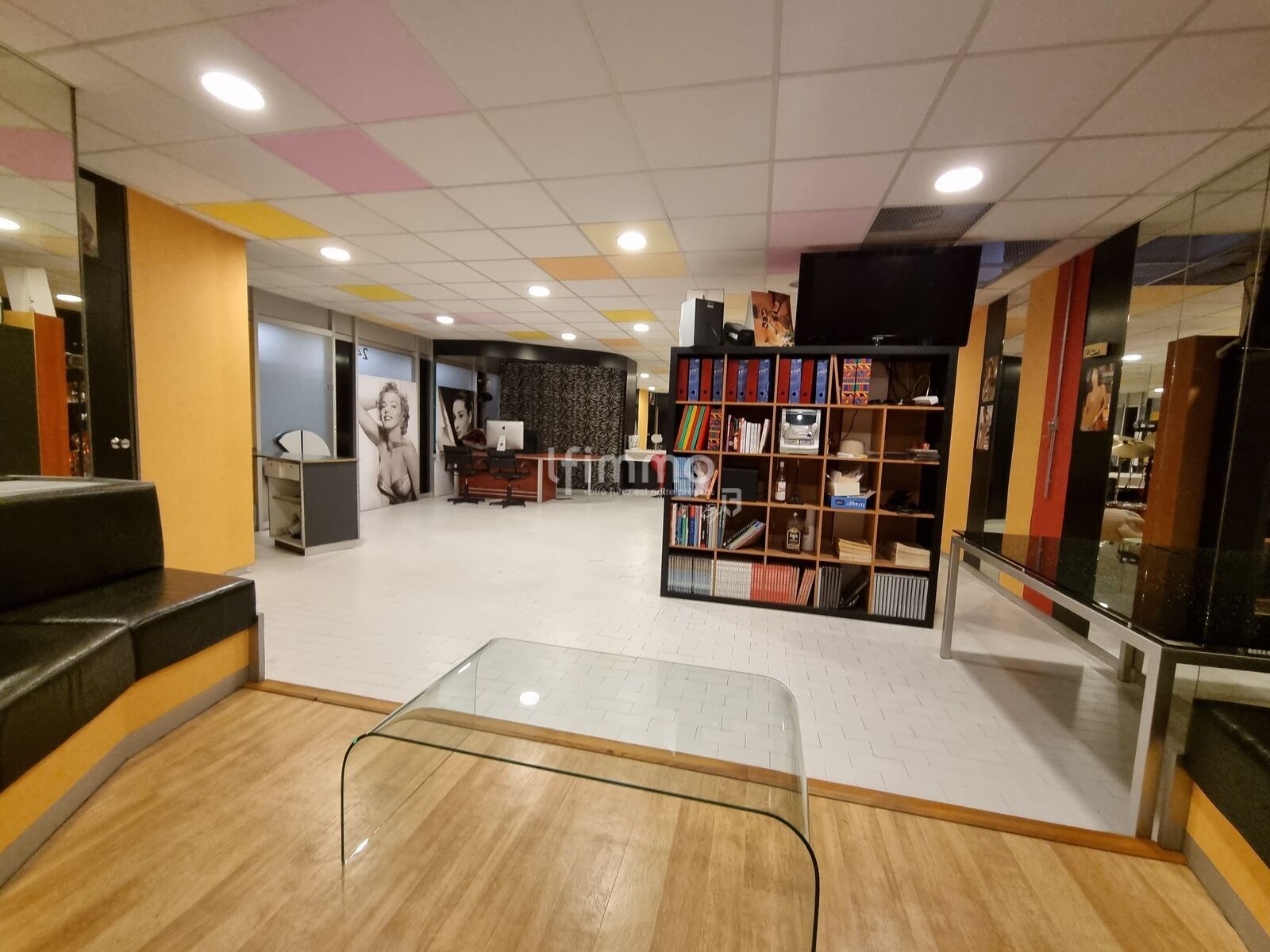 Local bureau 77m2 - Jean Mermoz 13008 - Img 3945