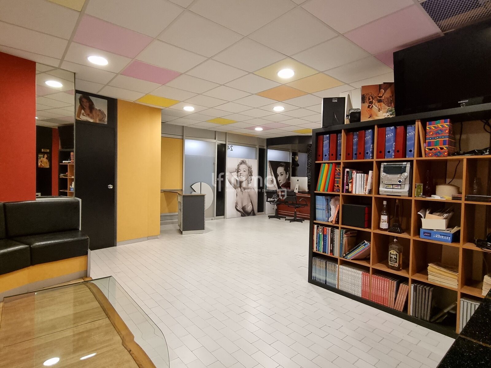 Local bureau 77m2 - Jean Mermoz 13008 - Img 3938