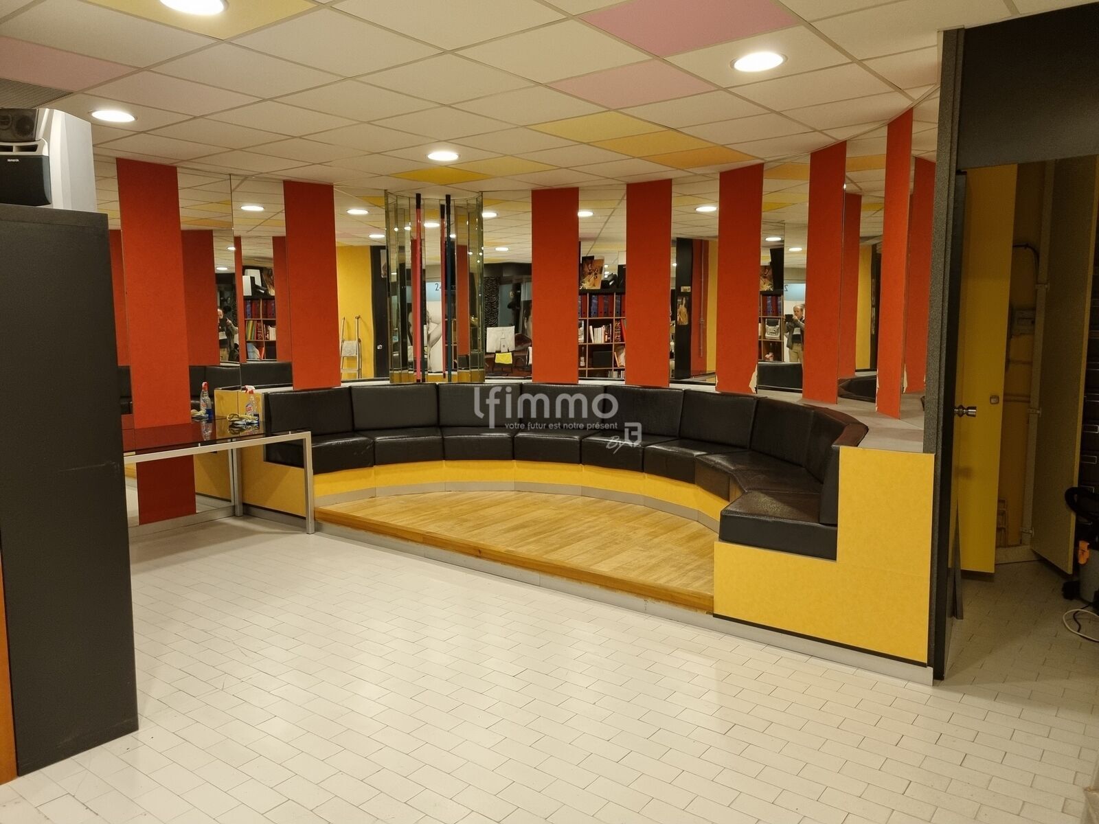 Local bureau 77m2 - Jean Mermoz 13008 - Img 3932