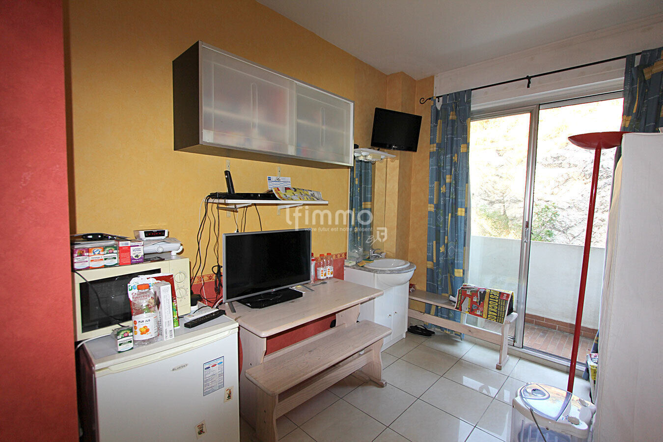 Lot de trois studettes - Super Cadenelle 13008 - Img 3919