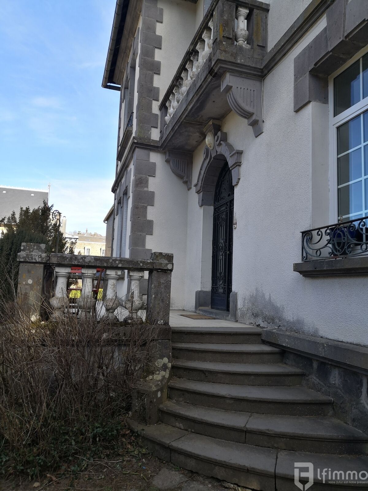 Trop tard ! En route vers son acte authentique ! - Bienvenue sur la terrasse commune aux 6 copropriétaires