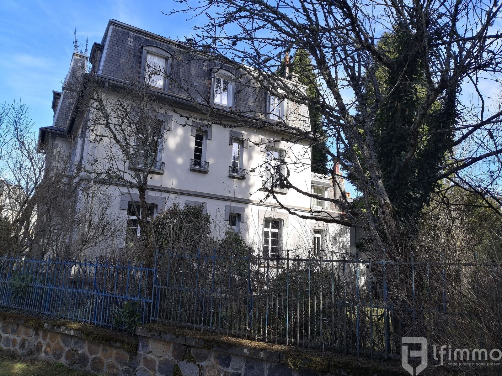 Trop tard ! En route vers son acte authentique ! - Belle maison "début de siècle"