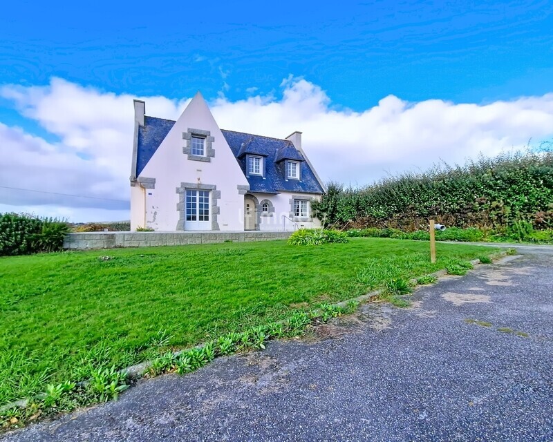 Maison de 8 pièces, 165 m² - Ploéven 29550 - Boulard-ploeven 00205