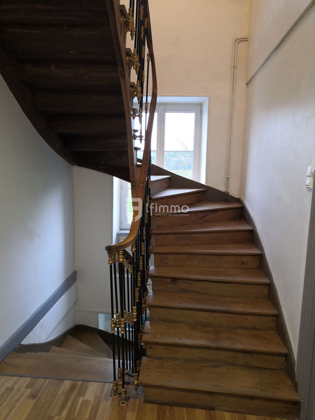 Trop Tard ! En route vers son compromis ! - Découvrons l'étage et ses 4 chambres...