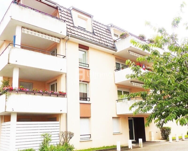 T4 au 2ème étage avec ascenseur, terrasse et garage - P1010481 1