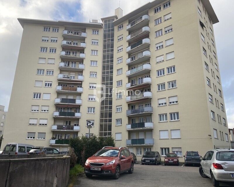 Appartement  F4 99 m2 avec garage à Mulhouse  - Img 2103