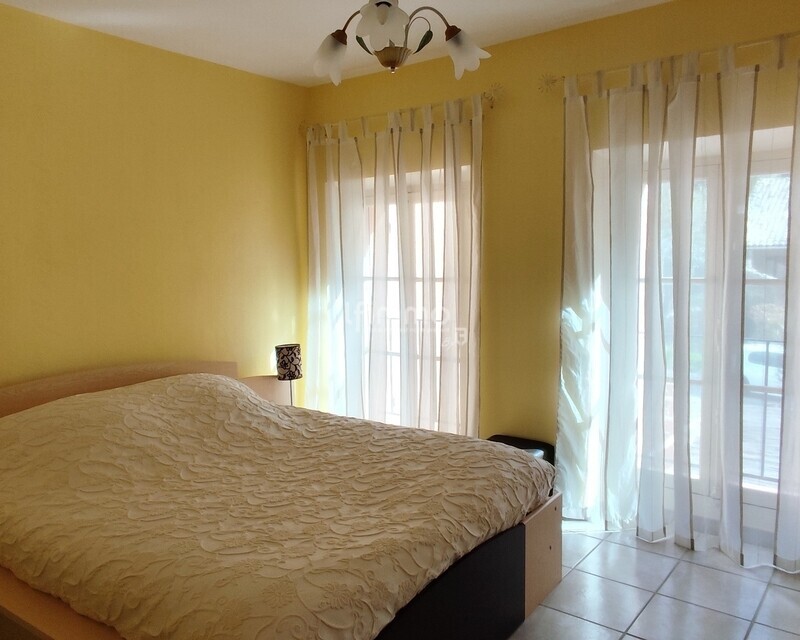 Maison de village aux Mées avec cour et terrasse – Rare sur le marché. - 1742922254010