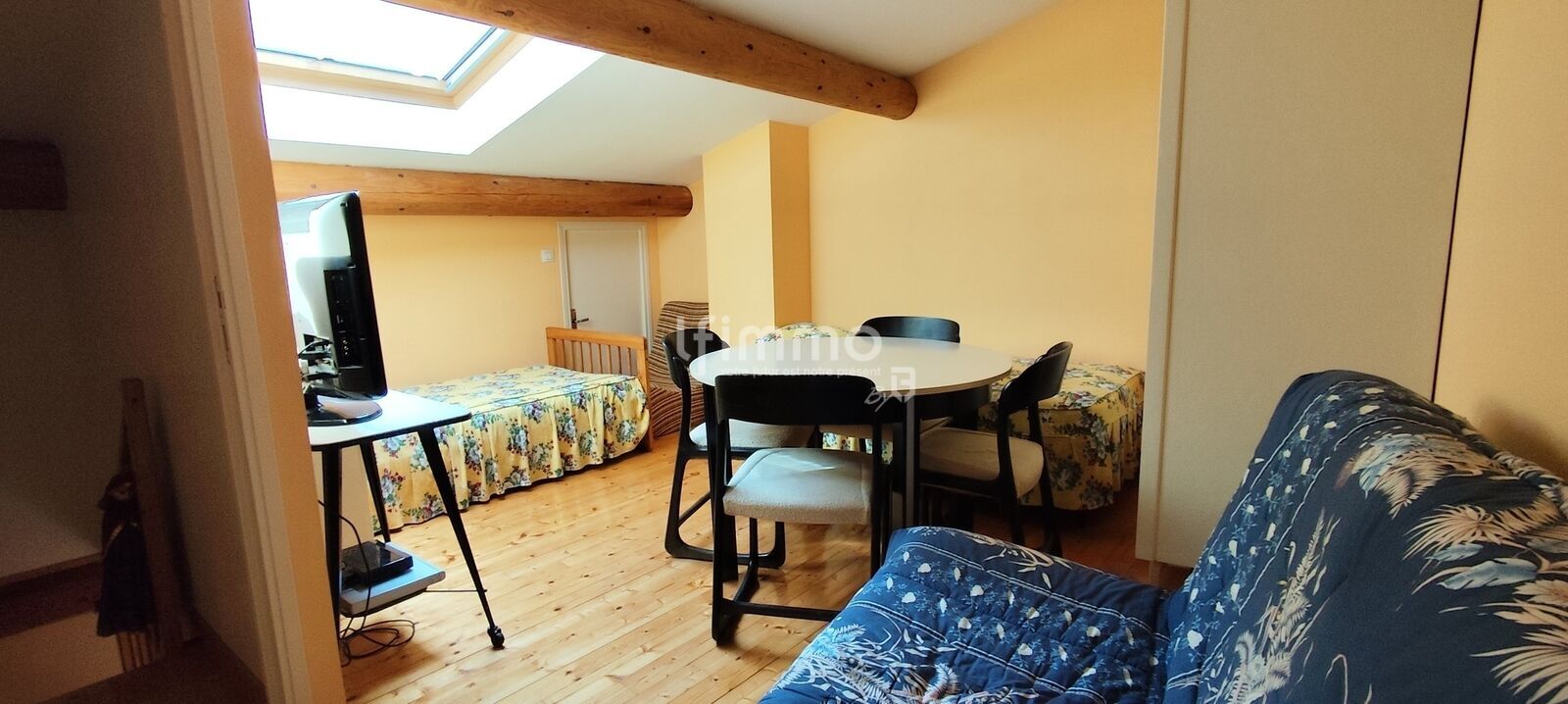 Maison de village aux Mées avec cour et terrasse – Rare sur le marché. - 1742922253930