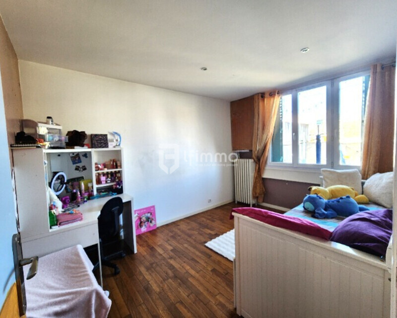 Maison de plain-pied lumineuse - 20250327 114338 cleanup