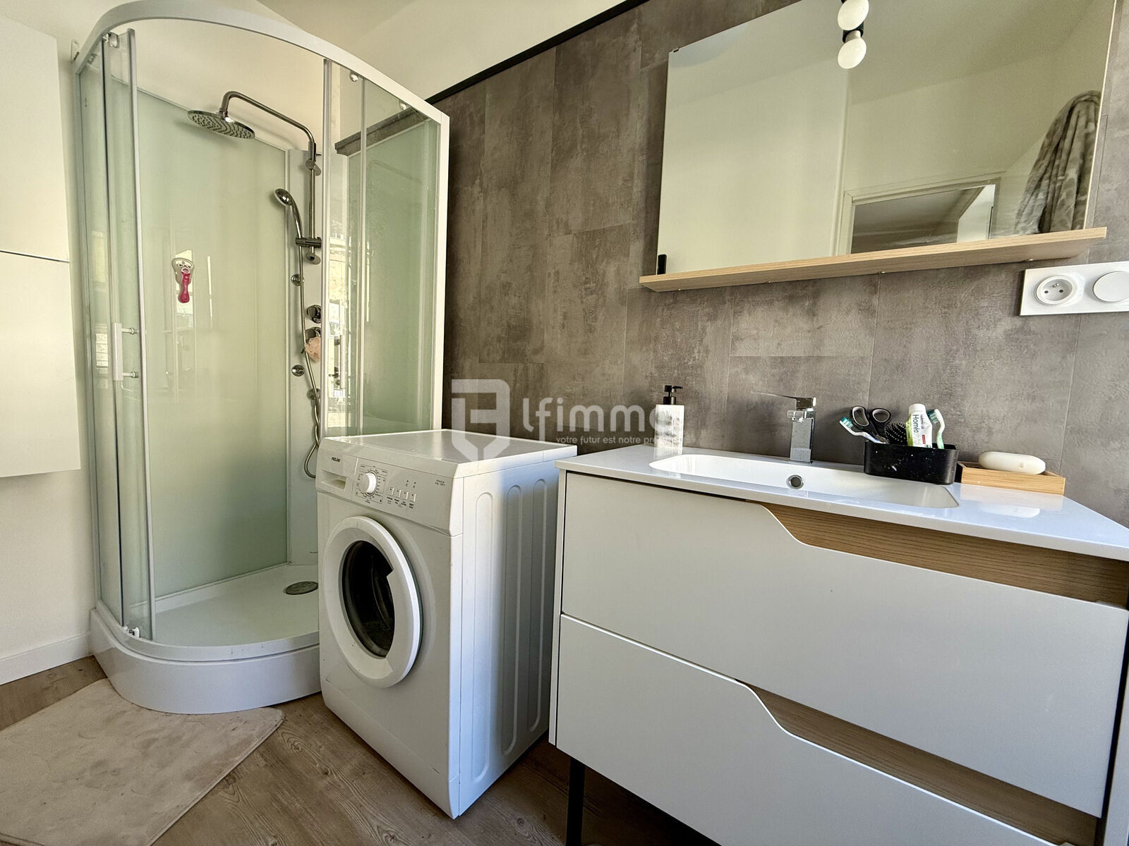 À saisir ! Appartement T2 - Entre Gare et Centre-ville -  - Img 4302