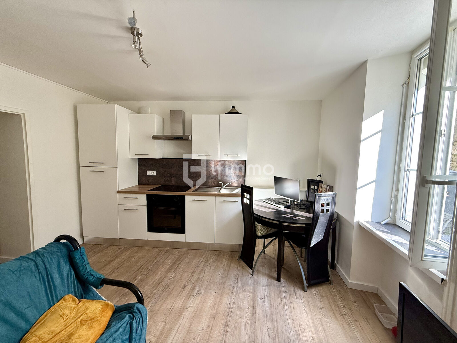 À saisir ! Appartement T2 - Entre Gare et Centre-ville -  - Img 4315