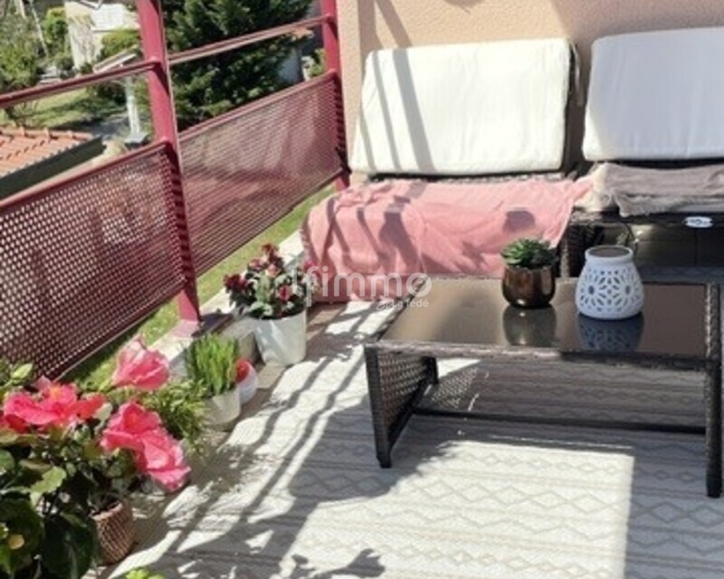 T3 Centre-Village : Le nid douillet idéal pour votre premier achat - Img 8754  002 