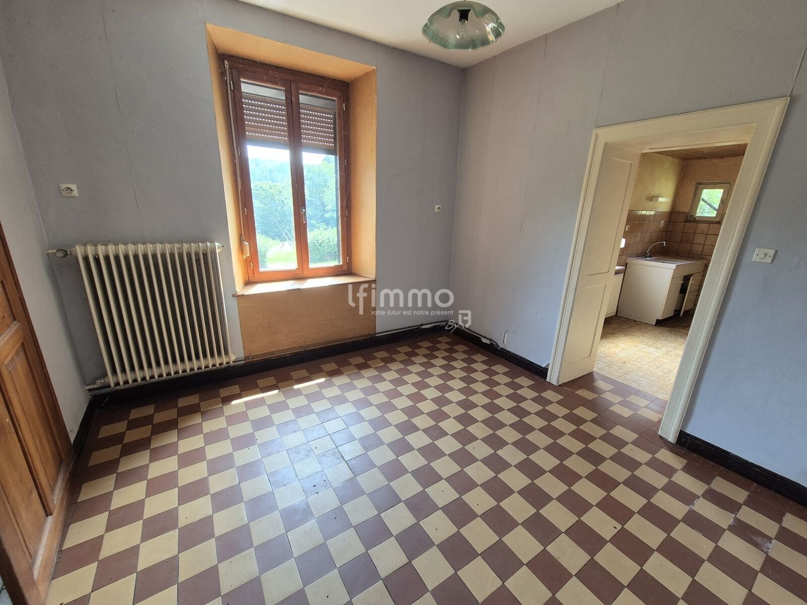 Maison forestière d'environ 159 m2 habitables sous offre. - 20250614 121359