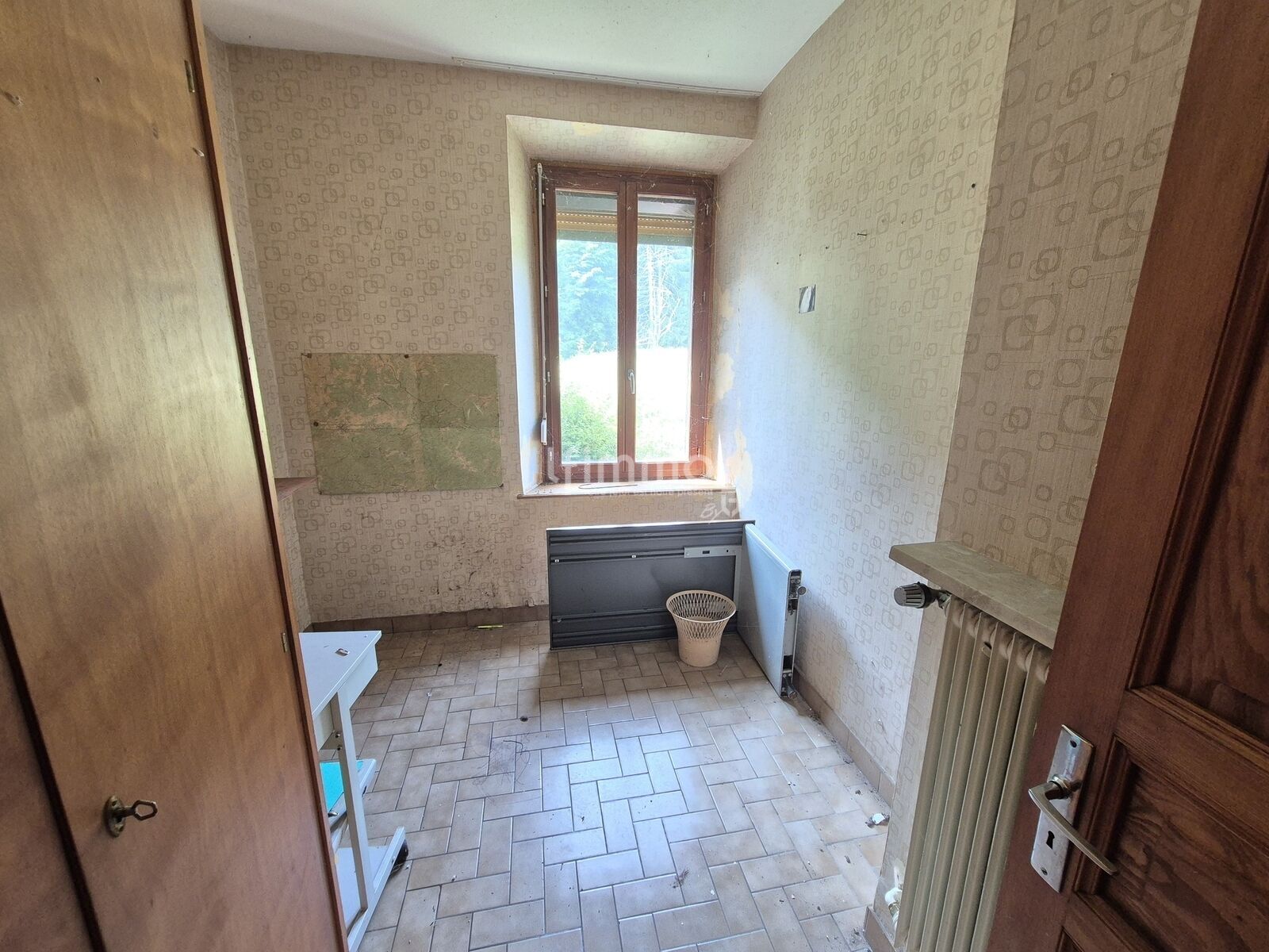 Maison forestière d'environ 159 m2 habitables sous offre. - 20250614 121647