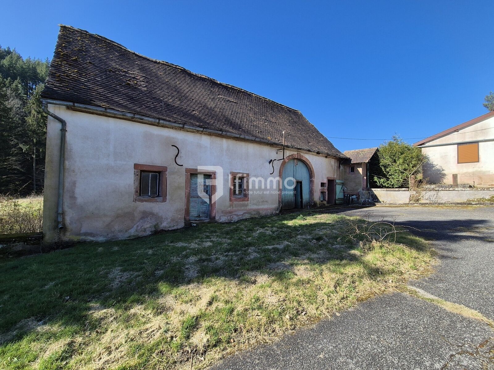 Maison forestière d'environ 159 m2 habitables sous offre. - 20250318 104519