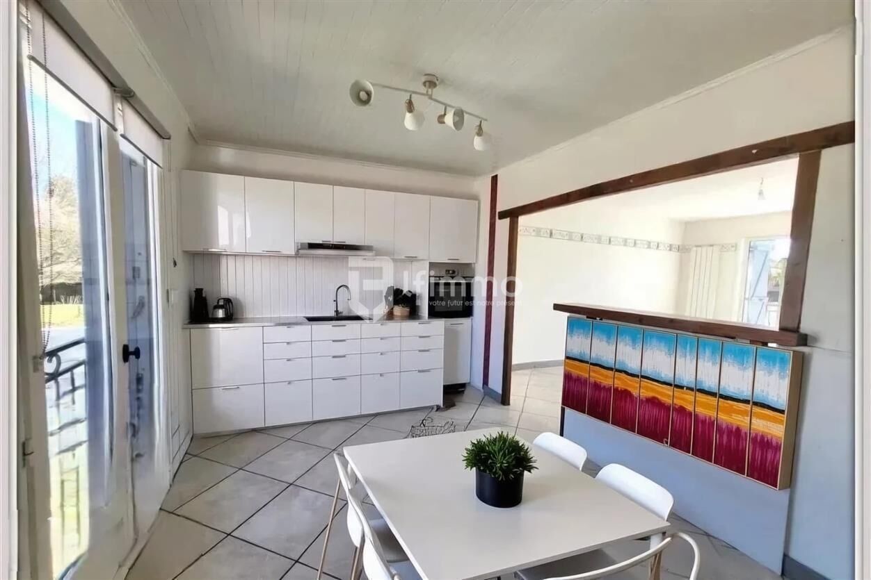 Maison 148m2 R+1- 4 Chambres - Img-20250418-wa0001