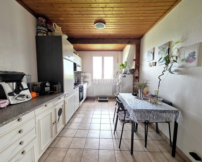 Appartement F3 avec garage et parking à Balschwiller (68210) - cuisine