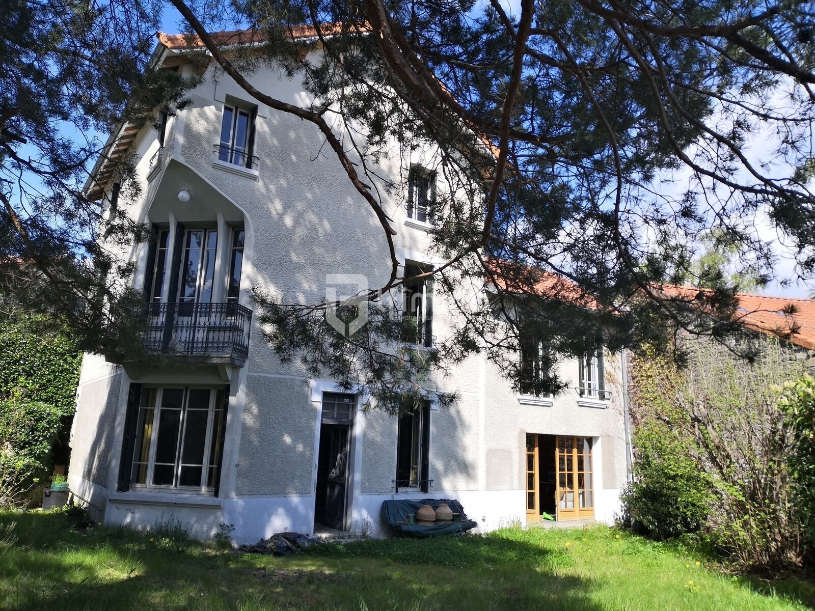 Propriété de plaisance proche lac Aydat - Img 20250429 162321