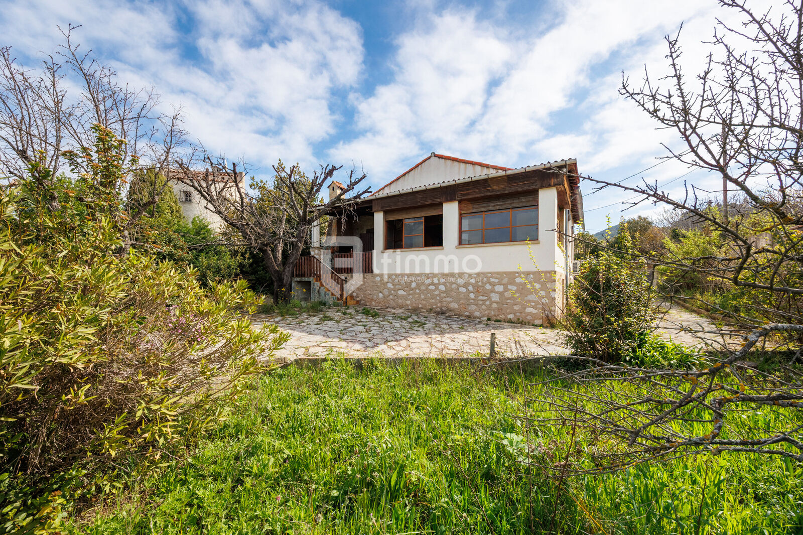 Maison traditionelle - 90m2 - 4P - Jardin 1300 m2 - Facade avant