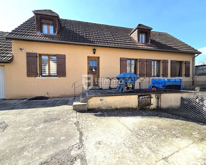  Maison d'habitation avec grande dépendance proche du centre ville! - Pavillon