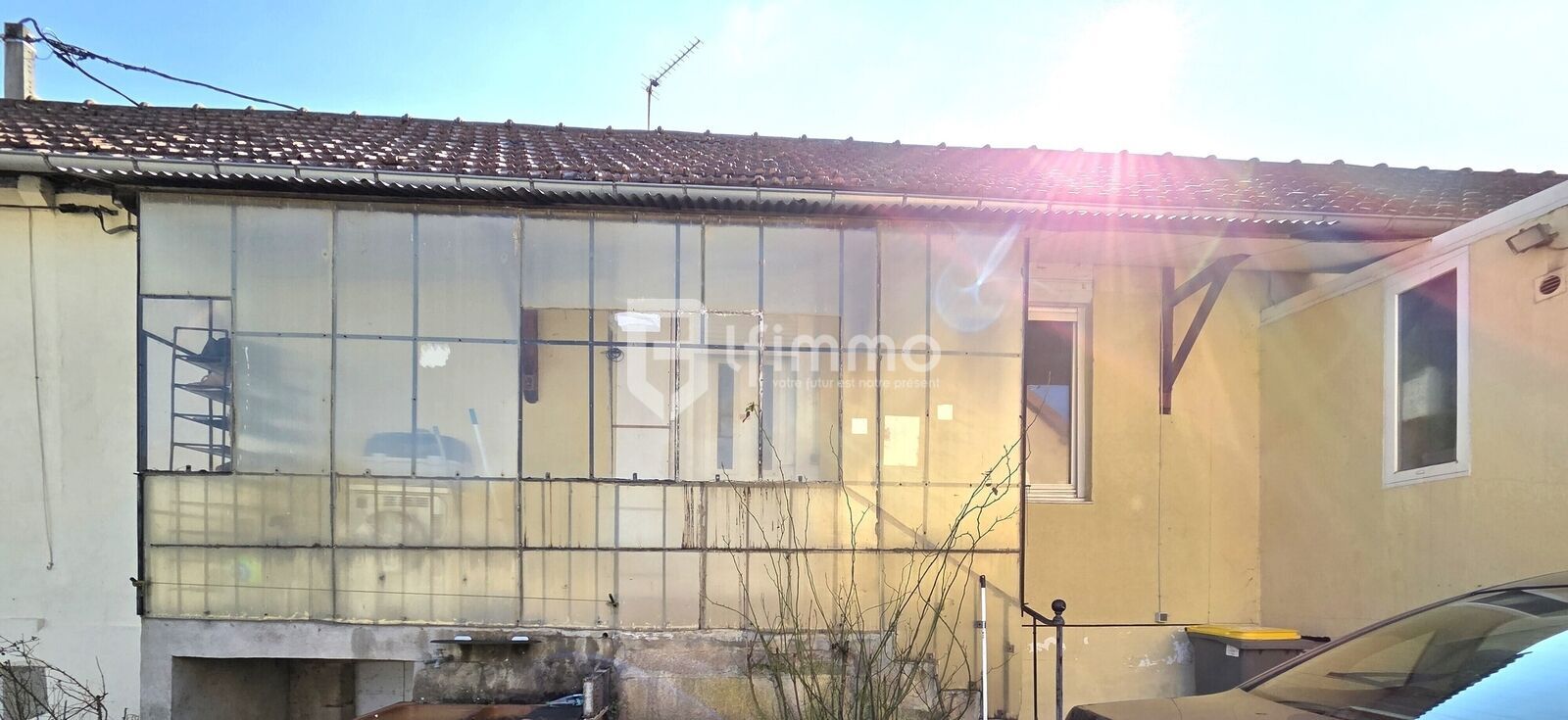 Maison d'habitation avec grande dépendance proche du centre ville! - Extérieur 2