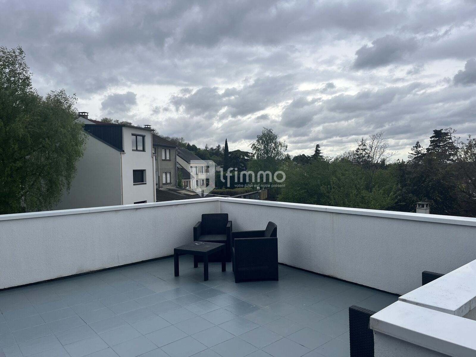 Appartement-maison 5 pièces quartier médiathèque Bry sur Marne - Img 7403