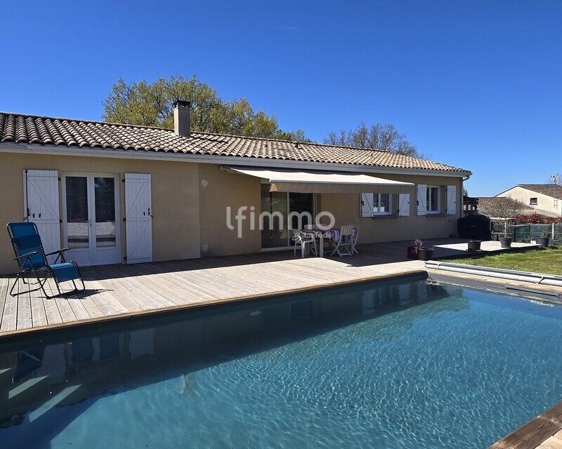 Maison plain pied avec piscine chauffée et jardin sans vis à vis - 20250401 153109