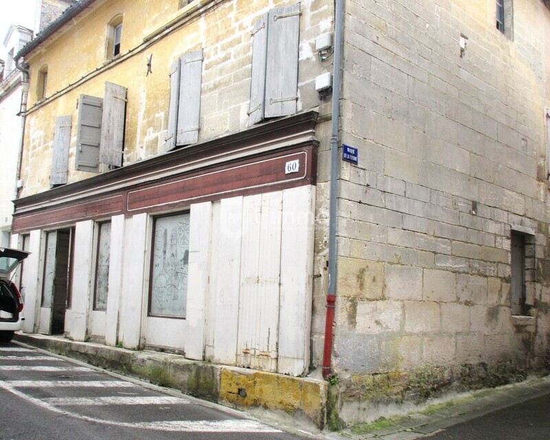 Maisin de ville à restaures - Img 4062