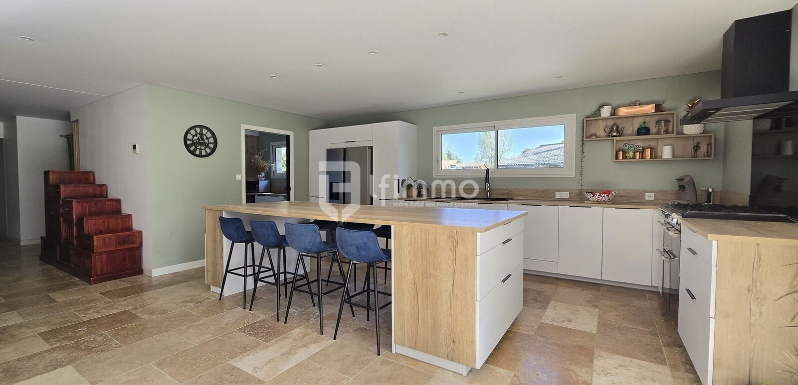 Maison familiale en 2è ligne - 20250411 110956b