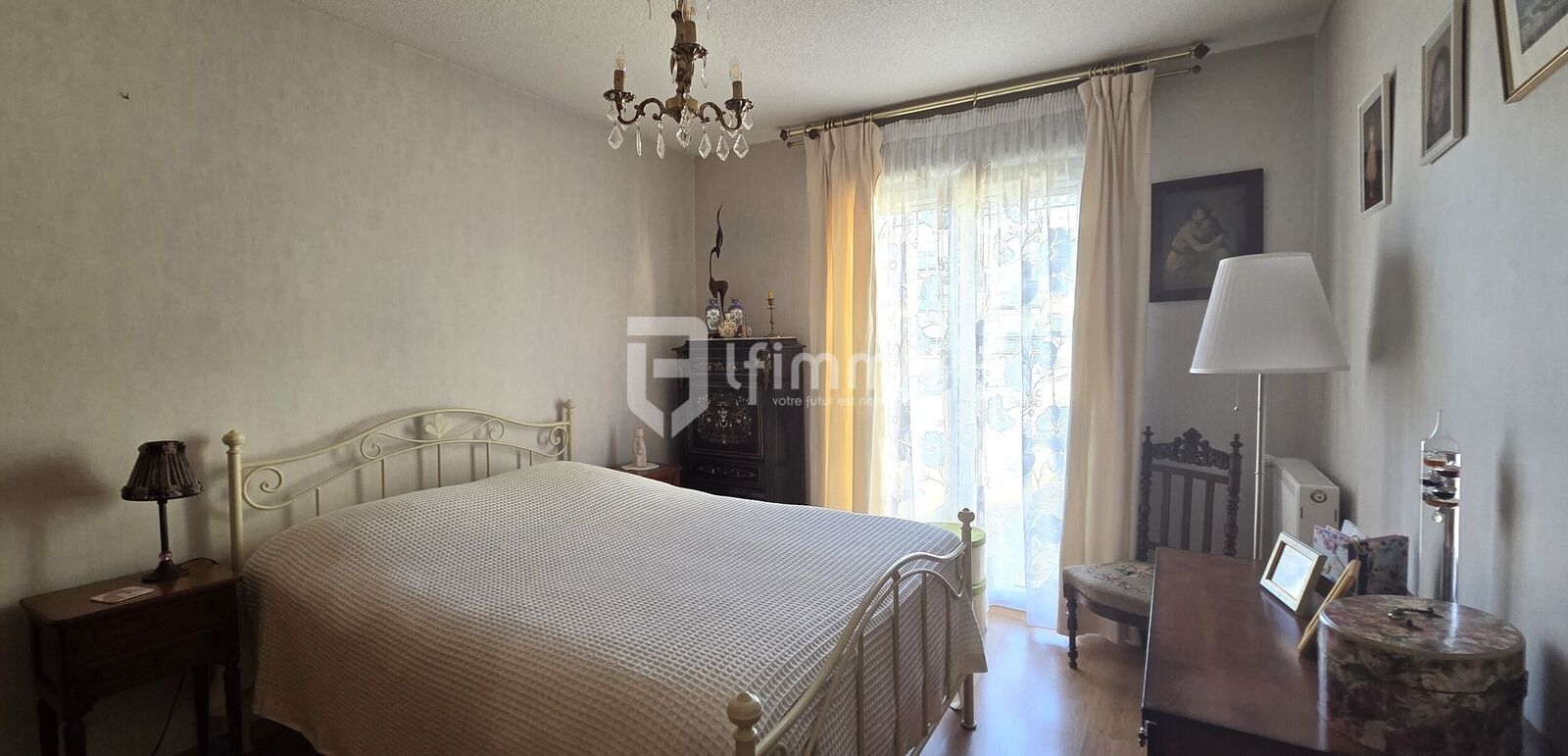 Bel appartement en centre ville avec terrasse, balcon et jardin! - Chambre 1